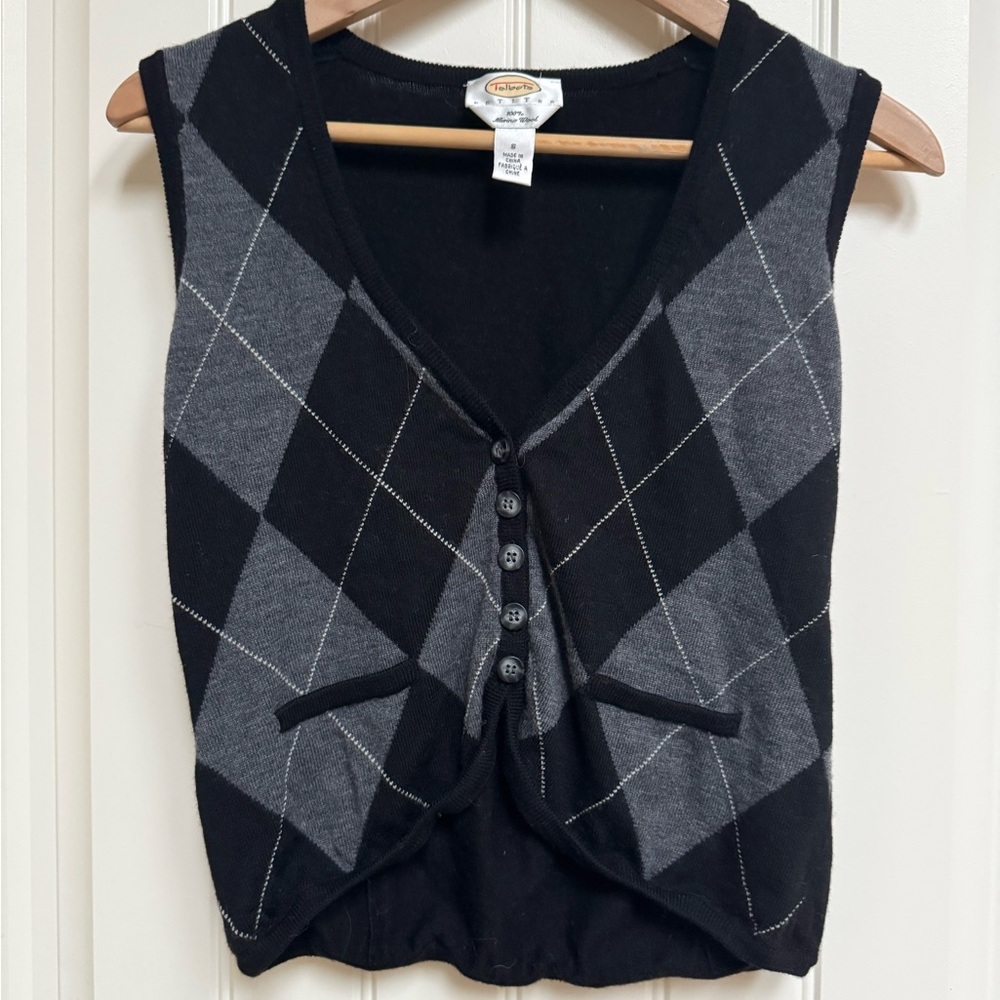 Talbots Petites Black & Grey Merino Wool Argyle Cropped Sweater Vest. Size Small